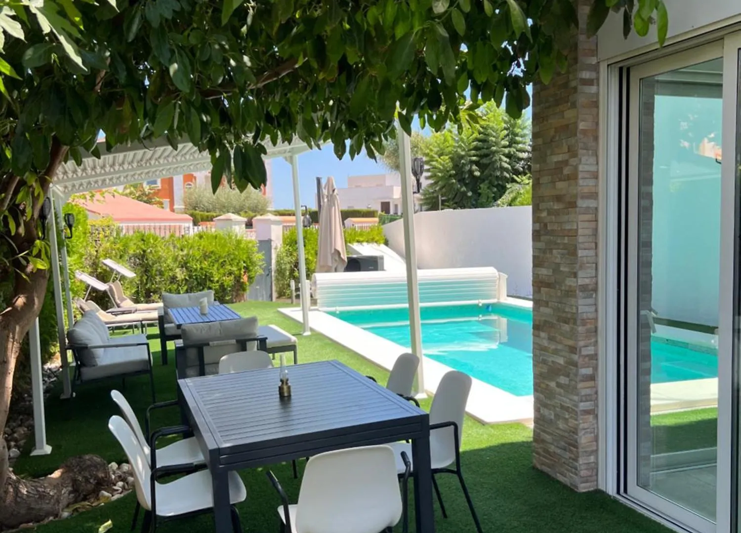 Modern Beachside Townhouse W/ Private Pool Marbella Spain